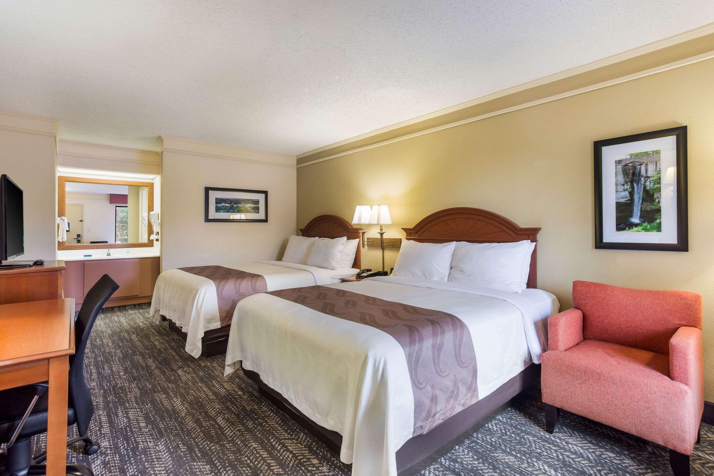 Quality Inn - Hamilton Place Chattanooga Buitenkant foto