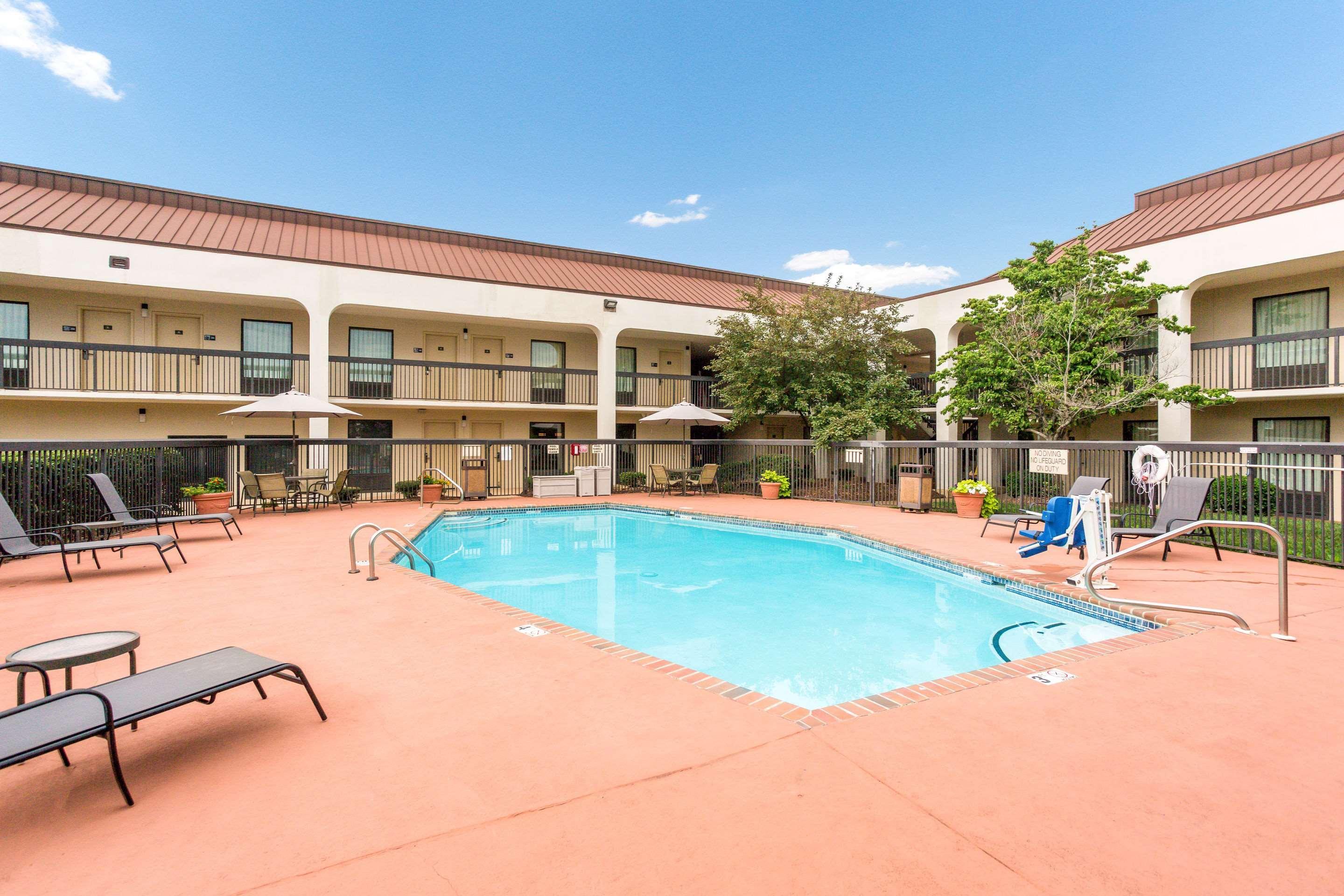 Quality Inn - Hamilton Place Chattanooga Buitenkant foto